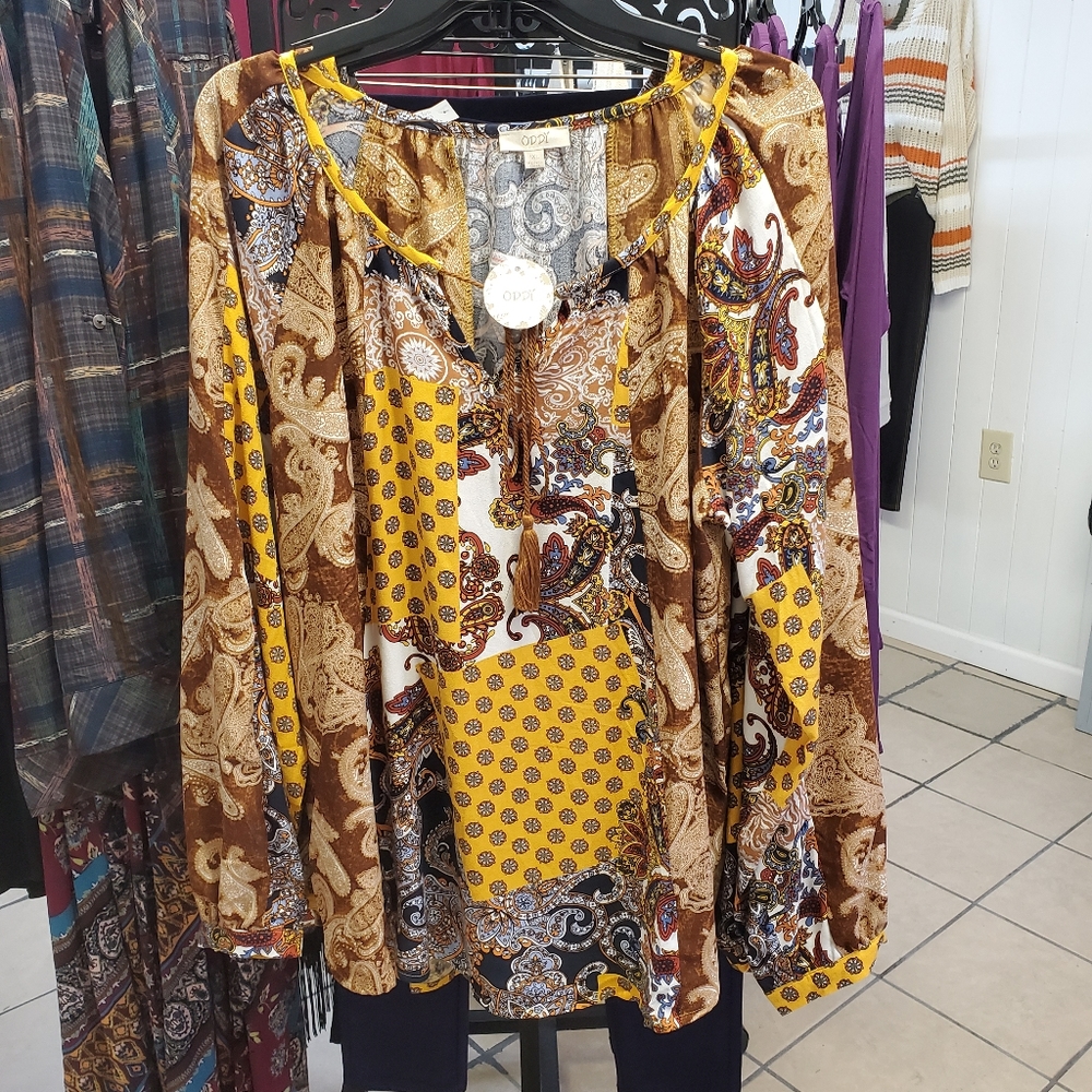 Multicolored tied collar blouse